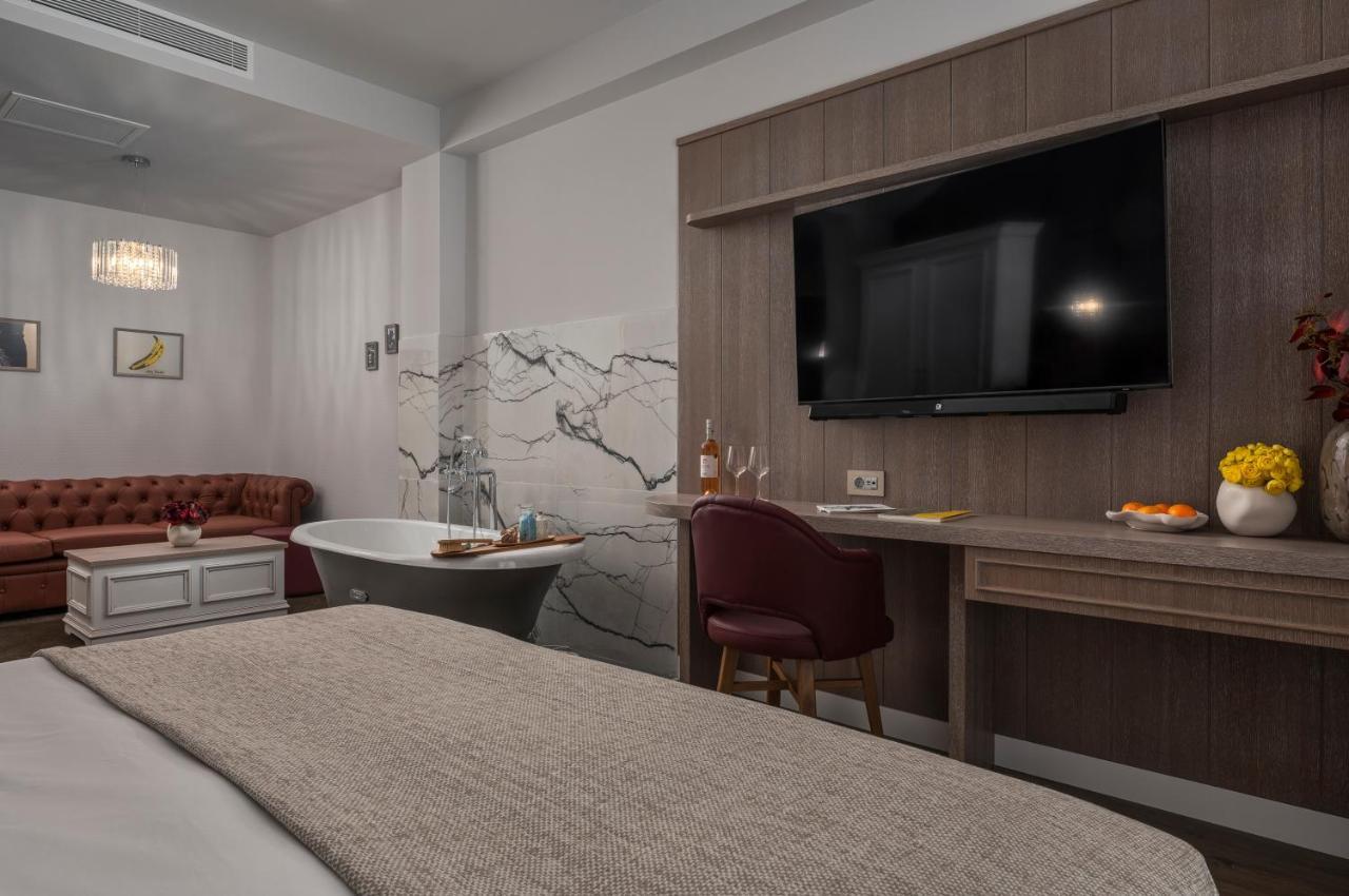 No 39 Svolou Suites Tesalonika Bagian luar foto