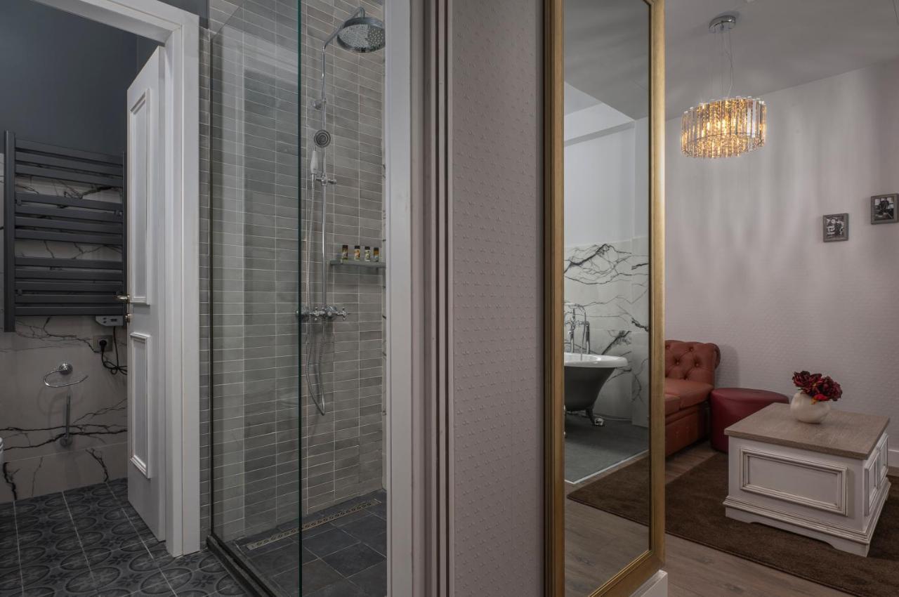 No 39 Svolou Suites Tesalonika Bagian luar foto