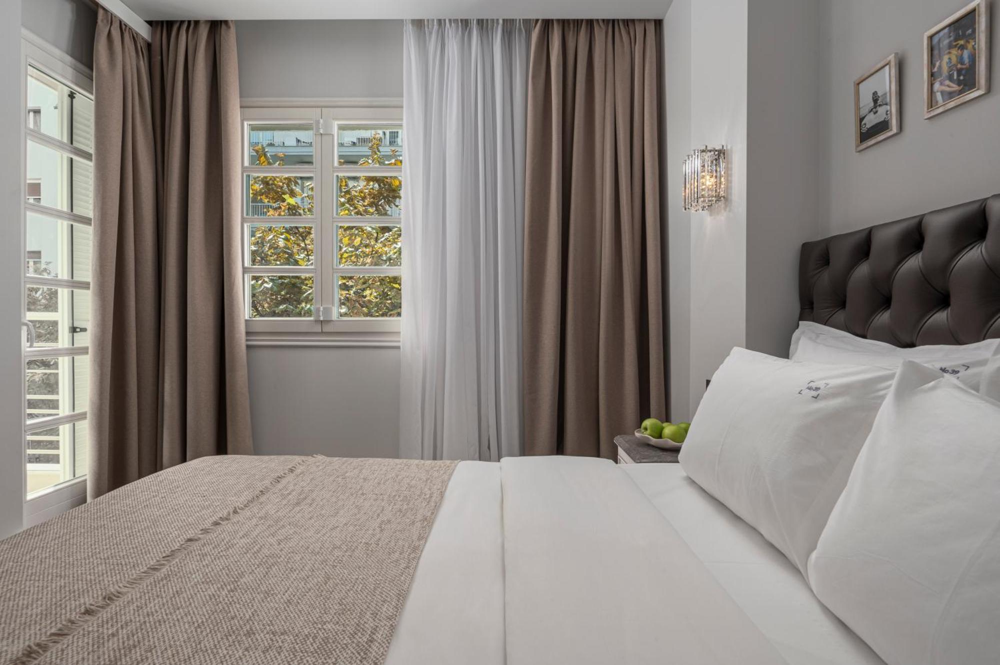 No 39 Svolou Suites Tesalonika Bagian luar foto