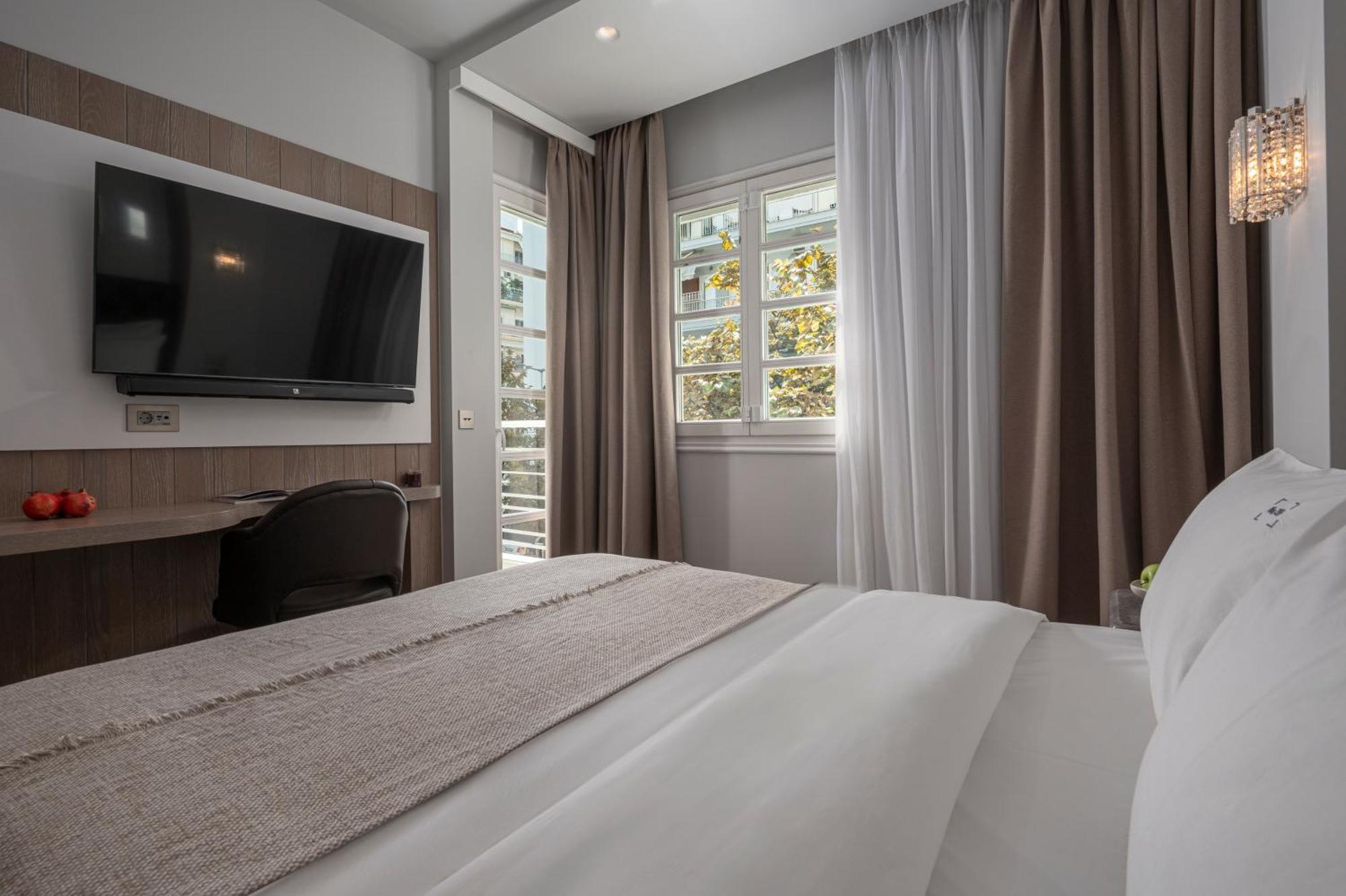 No 39 Svolou Suites Tesalonika Bagian luar foto